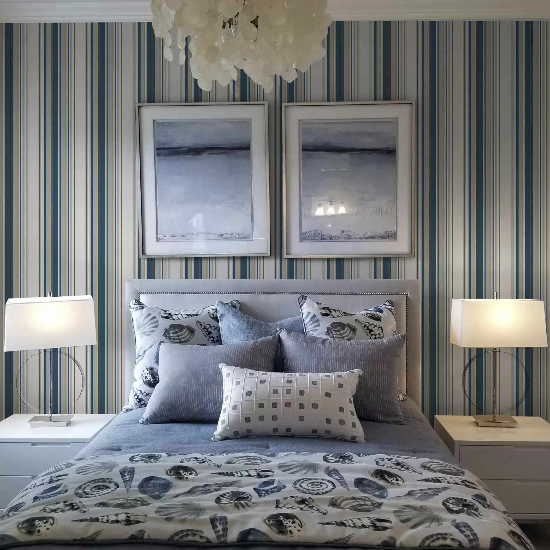 stenske poslikave Kontrastne modre in rumene črte na belem ozadju a00566