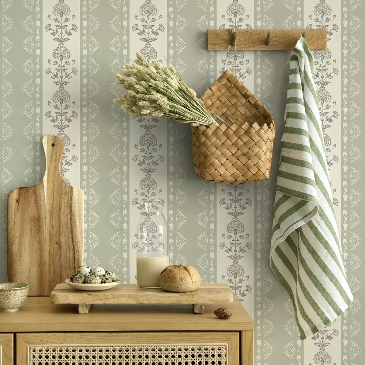 Ozadje Črtast ornament s cvetličnimi stebri v sivkastih odtenkih a00719