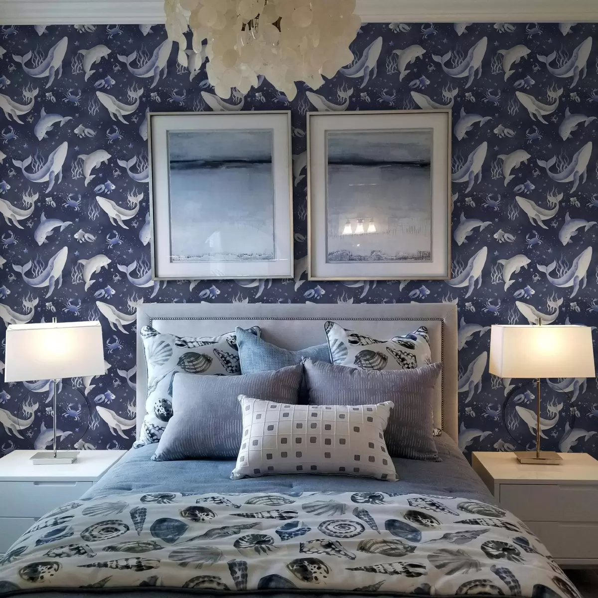 Ozadje Morski kiti, delfini in raki na temno modrem ozadju a00720 Ozadje Morski kiti, delfini in raki na temno modrem ozadju a00720