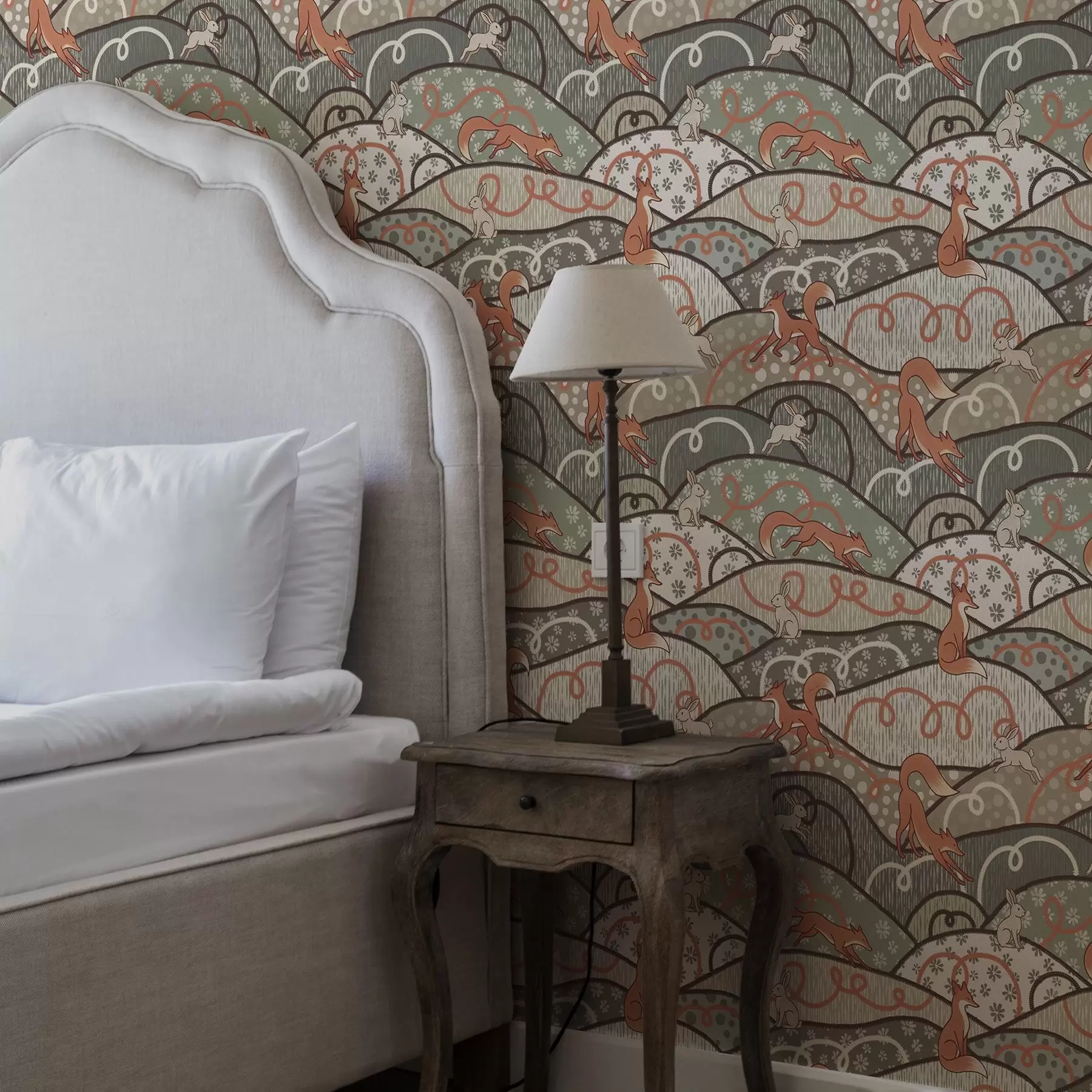 stenske poslikave Lisice in zajci na valovitih hribih, retro vzorec a00690