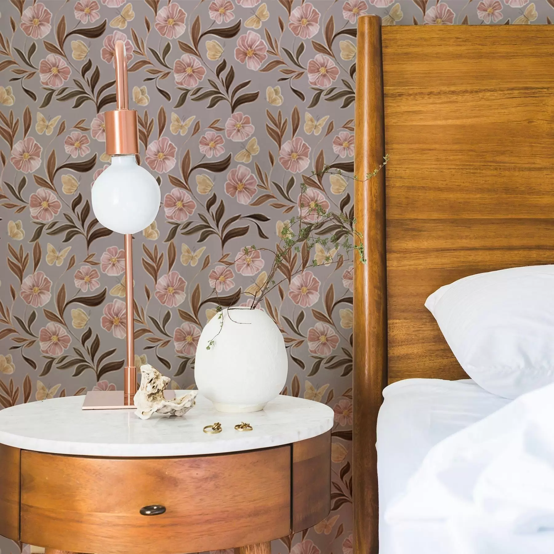 stenske poslikave Rožnate cvetlice in metulji na sivo-bežnem ozadju a00633