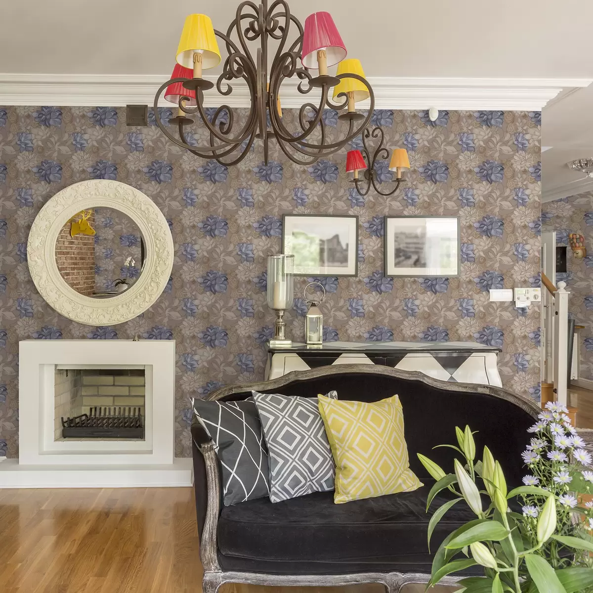 Ozadje Smetana in modri cvetovi na topli bež barvi ozadja a00634v1