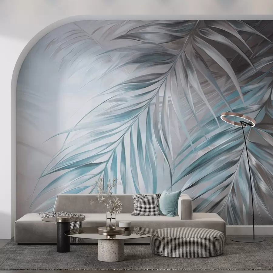 stenske poslikave Palmovi listi v sivih in modrih odtenkih, svetlo teksturirano ozadje z nežnimi barvami, eleganten tropski stil w09475v1