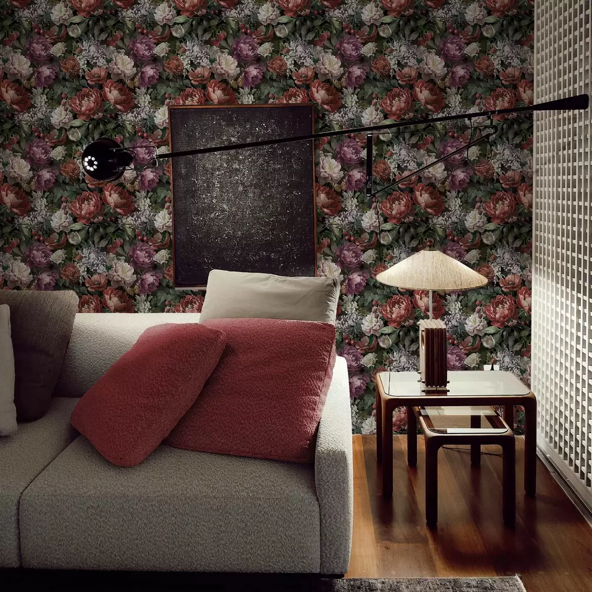 stenske poslikave Temne dramatične potonike, jagode in metulj na črnem ozadju a00862