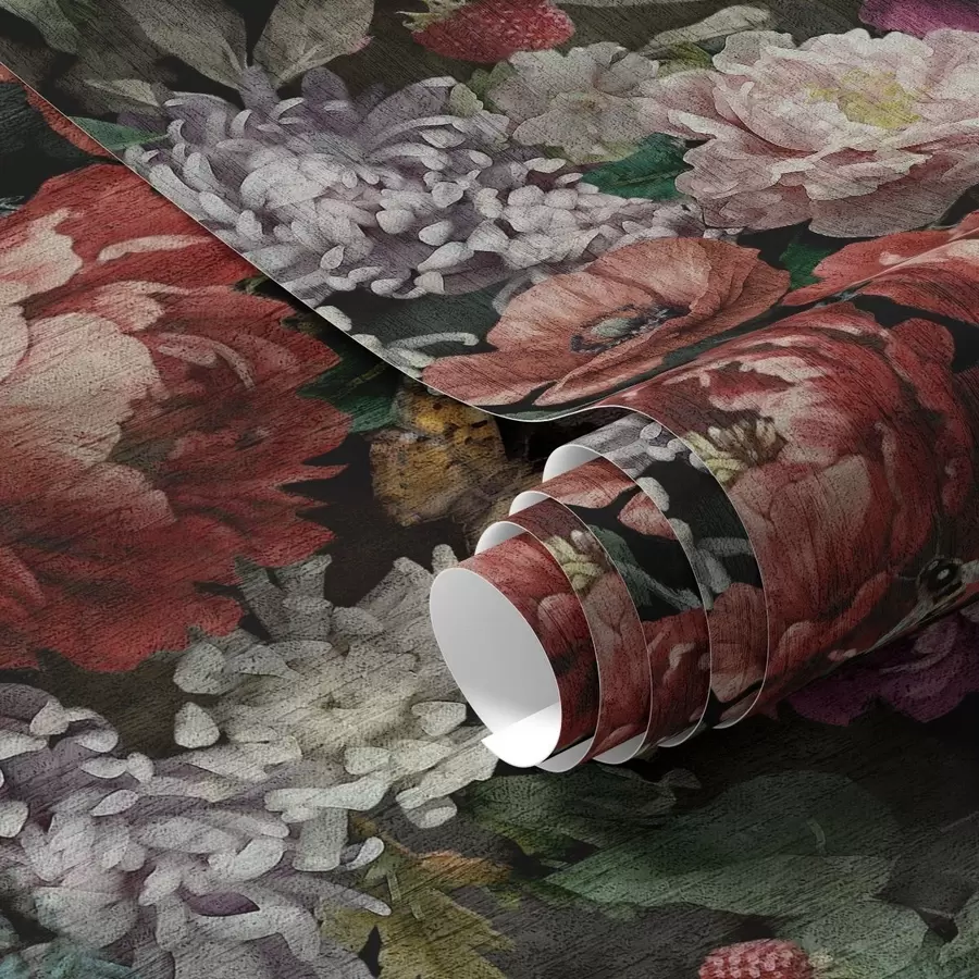 stenske poslikave Temne dramatične potonike, jagode in metulj na črnem ozadju a00862