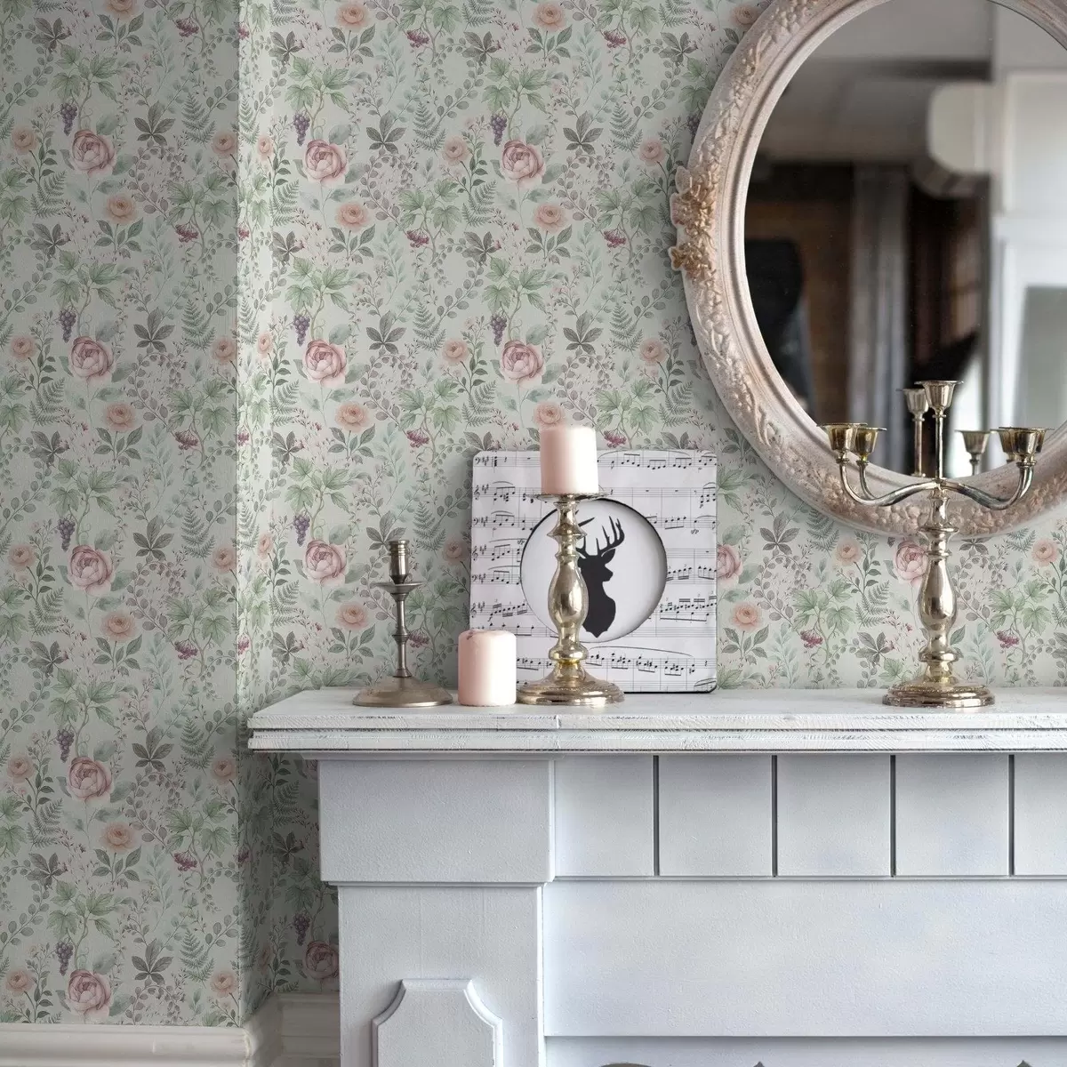 stenske poslikave Pastelni vrt z vrtnicami, praproti in grozdjem a00867