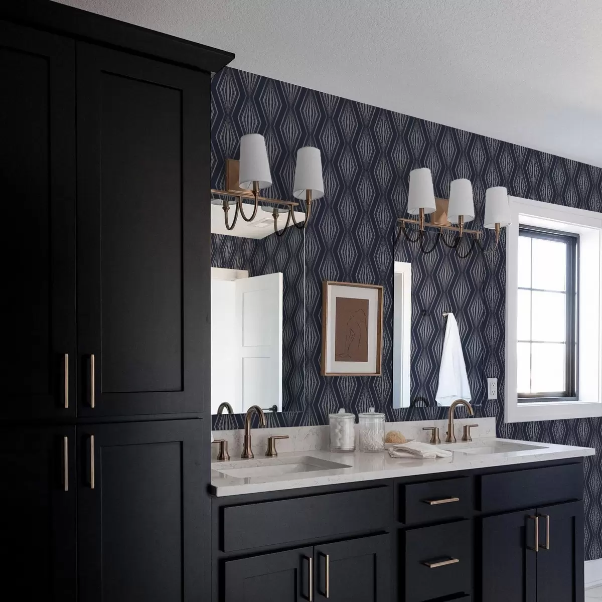 Ozadje Geometrični diamanti v obliki žarkov na temno modrem ozadju a00925