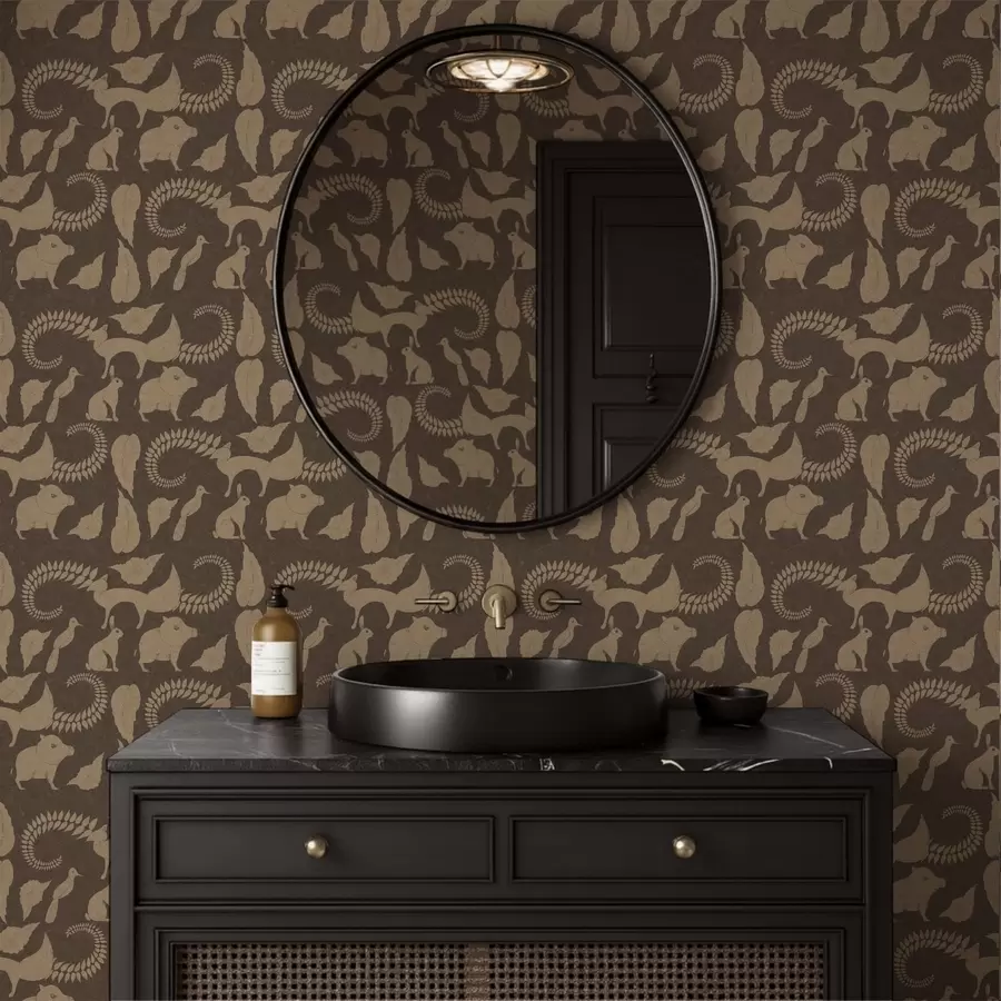 stenske poslikave Gozdni vzorec z živalmi na rjavem ozadju a01121