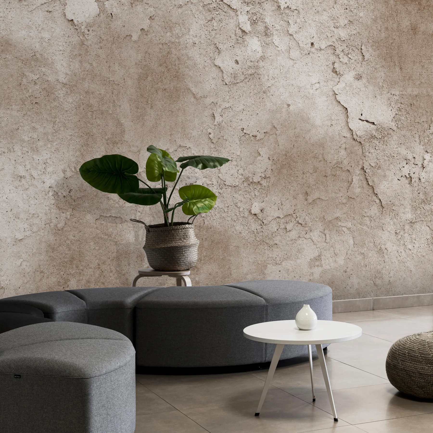 stenske poslikave Rjava betonska stena z grobimi robovi u97237